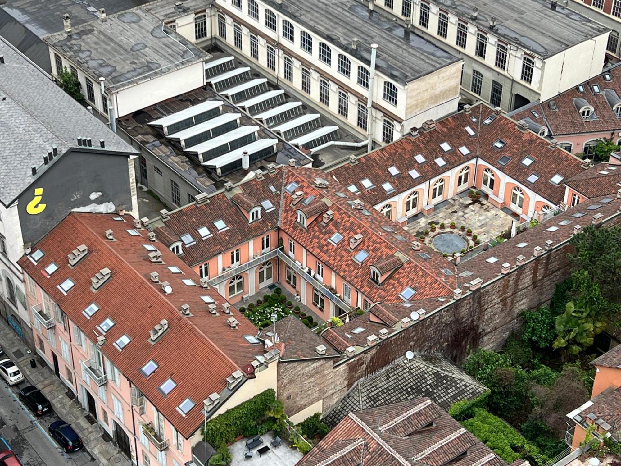 Ai Piedi Della Mole Apartment Torino Exterior foto